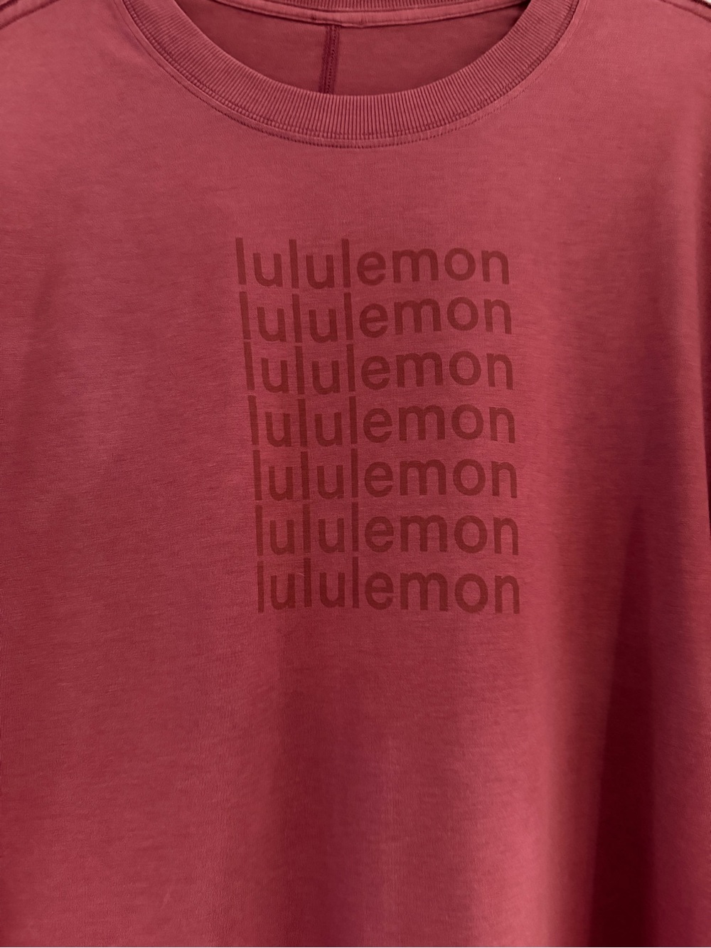 lululemon athletica /Women's Long Sleeve Tee - Deep Dusty Rose - Picture 2 of 3